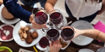 Sélection de vins rouges légers pour l'apéritif !